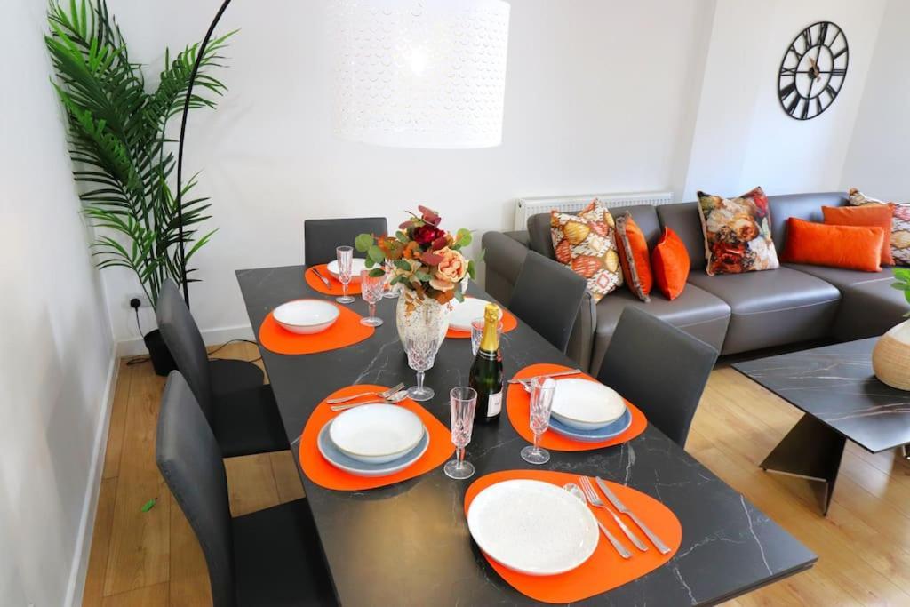 Hutchcomb Villa, 4 Bed Luxury House,Oxford+Parking Экстерьер фото
